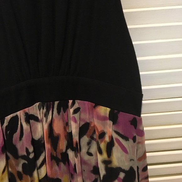 SAKS Fifth Ave halter dress size 8 - Picture 7 of 7